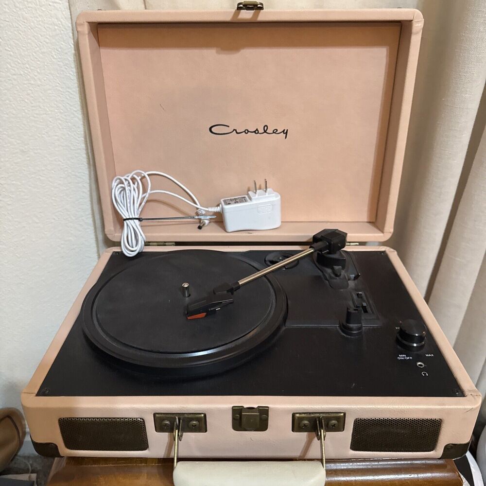 Crosley Portable Turntable in Pink and Black